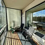 Huoneisto Kotimaailma - Saunallinen Kaksio Koskinäkymällä - Verstaankatu Tampere