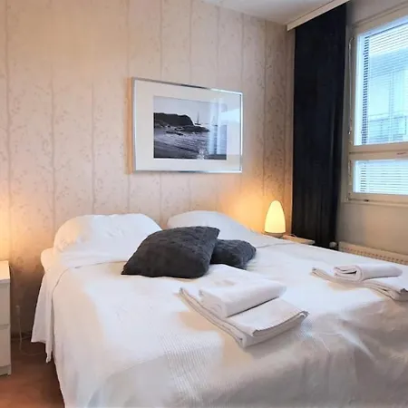 Kotimaailma - Saunallinen Kaksio Koskinaekymaellae - Verstaankatu Apartament