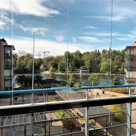 Kotimaailma - Saunallinen Kaksio Koskinäkymällä - Verstaankatu Huoneisto *
