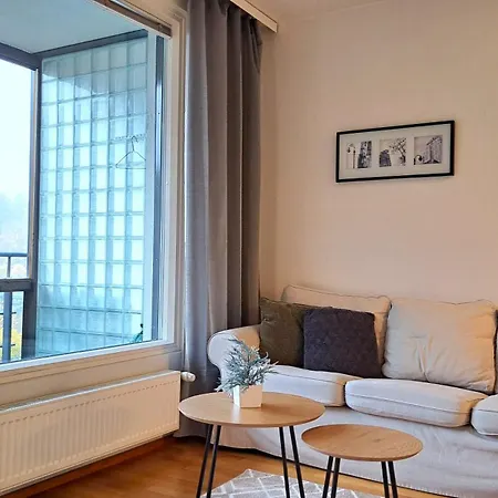 Kotimaailma - Saunallinen Kaksio Koskinaekymaellae - Verstaankatu * Tampere