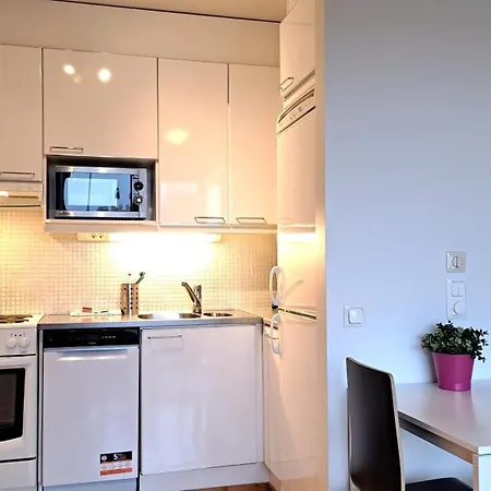 Kotimaailma - Saunallinen Kaksio Koskinaekymaellae - Verstaankatu Apartament